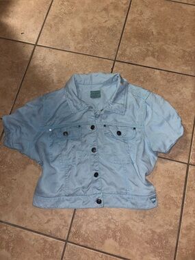 Guess Light Blue Cropped Denim Jacket
